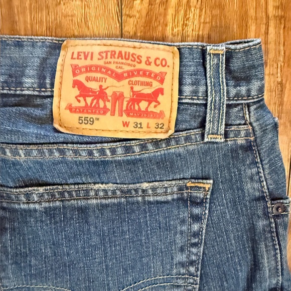 LEVIS 559 Men's Blue Relaxed Straight Fit Jeans Pants Size 31x32 - Picture 8 of 11